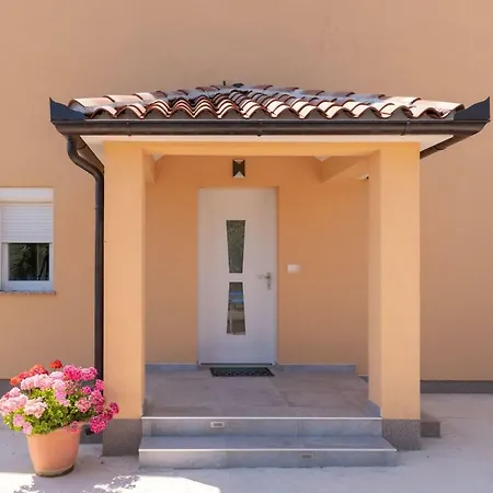 度假居 House Buzdonka 普拉